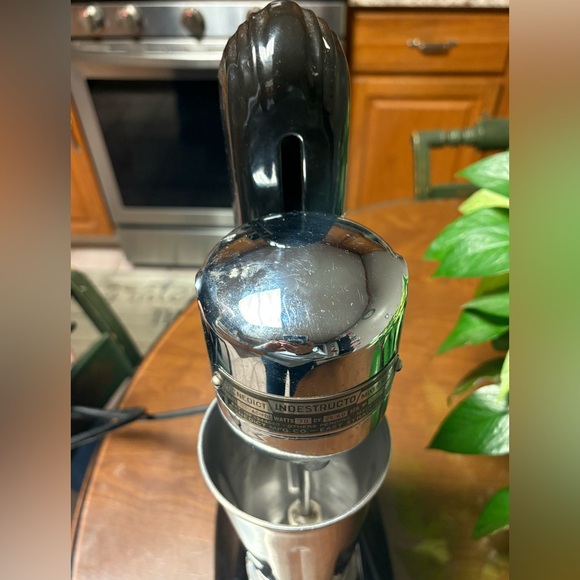 Rare Black Enamel Benedict Indestructo Milkshake Mixer #53 - Picture 6 of 7